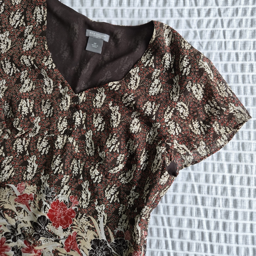 Vintage Y2K Ann Taylor 100% Silk Floral Blouse Size 2 Petite